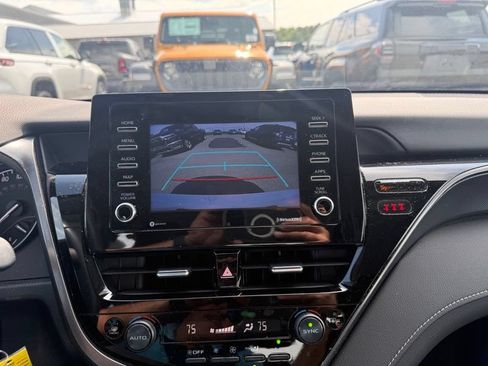 Used 2023 Toyota Camry SE FWD image 16