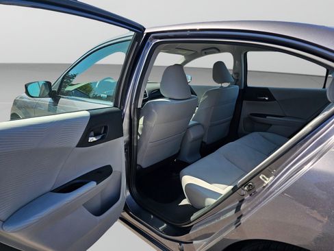 Used 2016 Honda Accord LX image 21