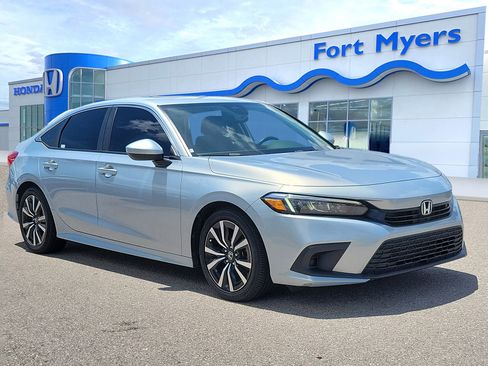Used 2022 Honda Civic EX image 1