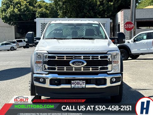 New 2025 Ford F450 XL w/ XL Chrome Package RWD image 8