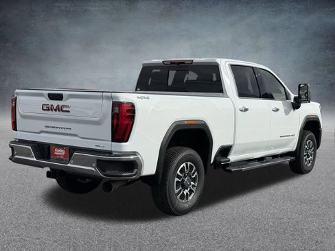 New 2026 GMC Sierra 2500 SLT image 3