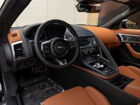 Used 2024 Jaguar F-TYPE R-Dynamic RWD image 15
