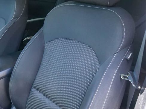 Used 2021 Kia Forte LXS FWD image 10