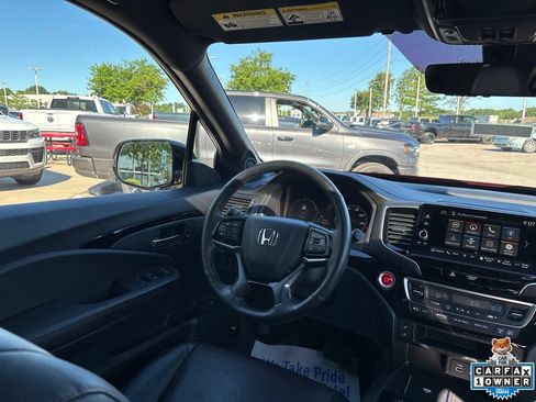 Used 2025 Honda Ridgeline Black Edition image 44