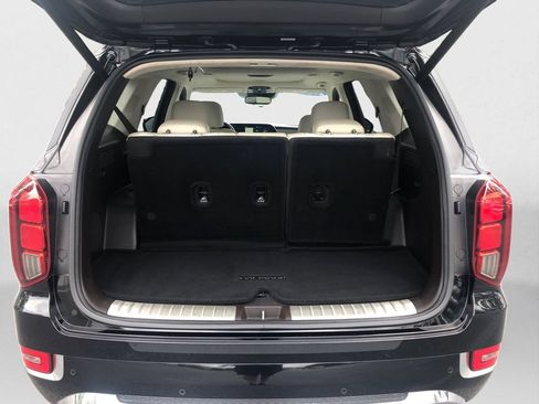 Used 2020 Hyundai Palisade Limited FWD image 13