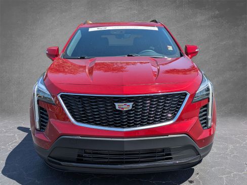 Certified 2023 Cadillac XT4 Sport w/ Enhanced Visibility Package FWD image 7