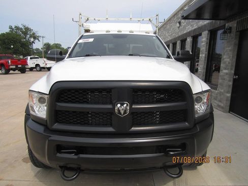 Used 2016 RAM 5500 Tradesman AWD/4WD image 4