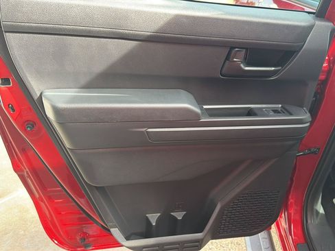New 2026 Toyota Tacoma SR5 AWD/4WD image 9