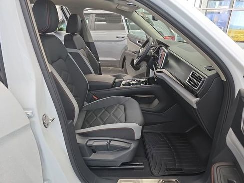 New 2026 Volkswagen Atlas Peak Edition AWD/4WD image 20