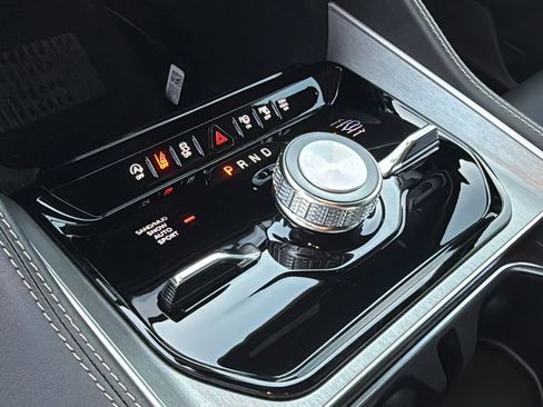 New 2026 Jeep Grand Wagoneer Limited image 33