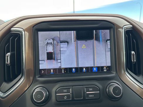 Used 2020 Chevrolet Silverado 3500 High Country w/ Z71 Off-Road Package image 67