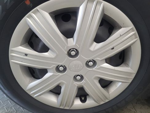 Used 2021 Kia Rio S FWD image 31