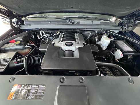 Used 2019 Cadillac Escalade Luxury image 50