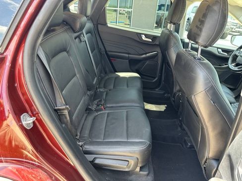 Used 2021 Ford Escape SE w/ SE Sport Appearance Package AWD/4WD image 29