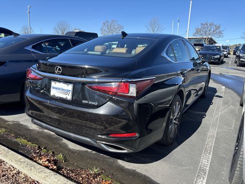 Used 2019 Lexus ES 350 w/ Accessory Package 2 image 25