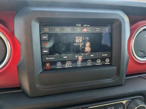 Used 2019 Jeep Wrangler Unlimited Rubicon image 11