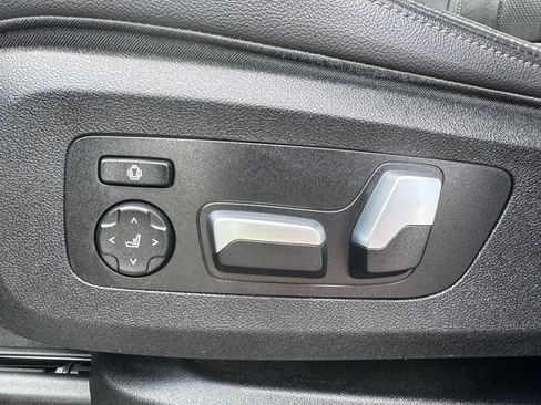 Used 2020 BMW X5 xDrive40i w/ Convenience Package AWD/4WD image 32