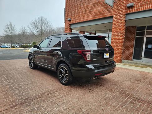 Used 2013 Ford Explorer Sport image 4