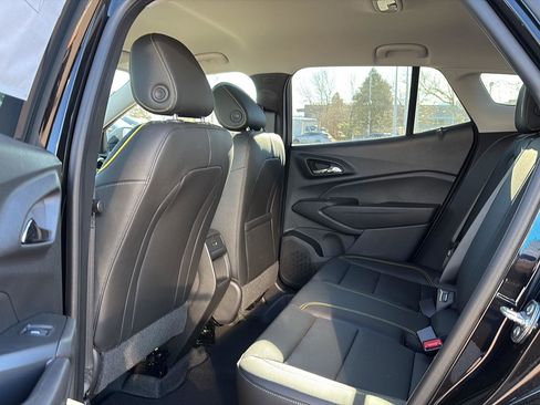 New 2026 Chevrolet Trax ACTIV w/ Driver Confidence Package image 8