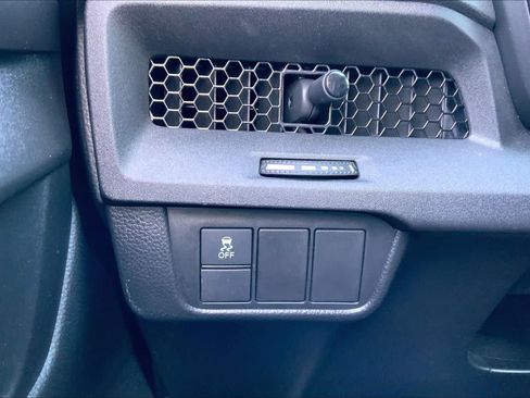 Used 2025 Honda CR-V LX image 36