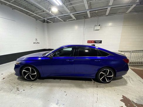 Used 2022 Honda Accord Sport image 3