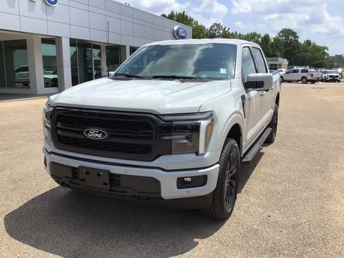 New 2026 Ford F150 Lariat w/ Equipment Group 501A Mid AWD/4WD image 5