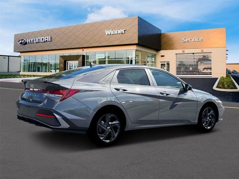 New 2026 Hyundai Elantra Sport FWD image 8