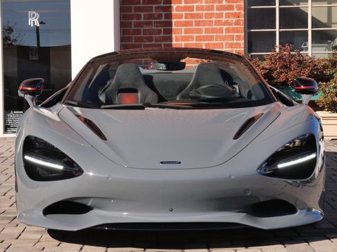 New 2026 McLaren 750S Spider image 2