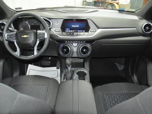 Certified 2022 Chevrolet Blazer LT image 28