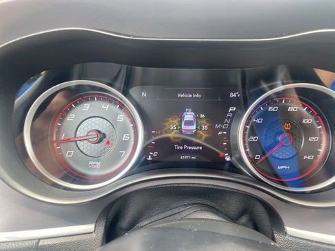 Used 2022 Dodge Charger SXT w/ Leather Interior Group image 19