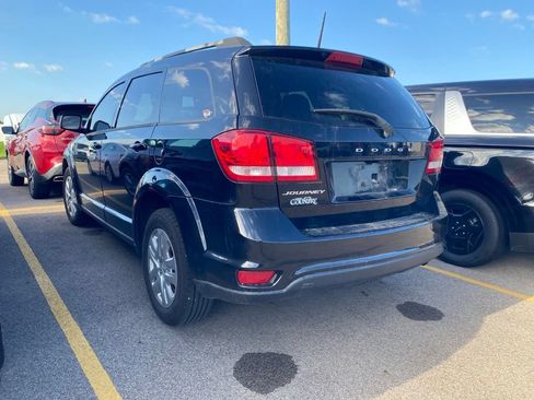 Used 2019 Dodge Journey SE FWD image 10