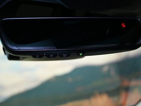 Used 2025 Subaru Crosstrek 2.5i Premium w/ Crosstrek Mirror Package image 39