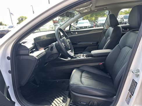 Used 2026 Kia K5 EX FWD image 16