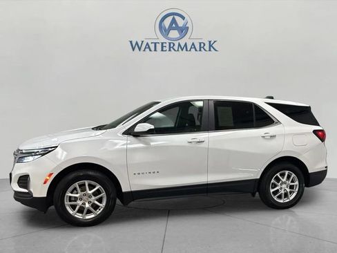 Used 2024 Chevrolet Equinox LT AWD/4WD image 2