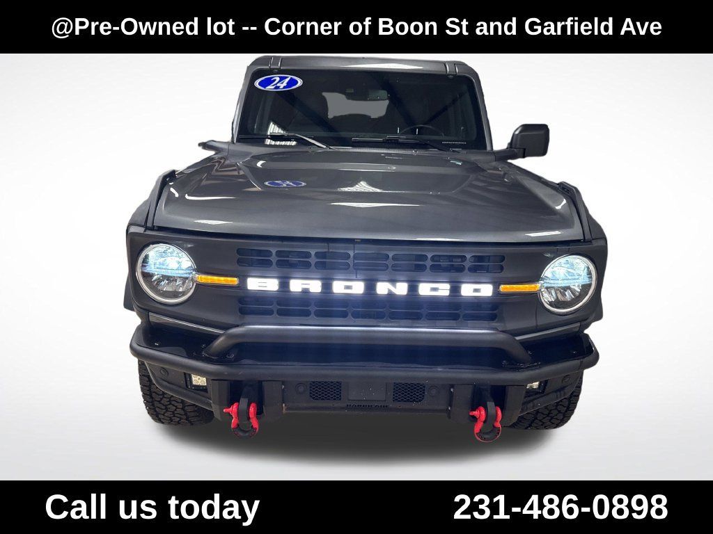 Used 2024 Ford Bronco Black Diamond AWD/4WD image 8