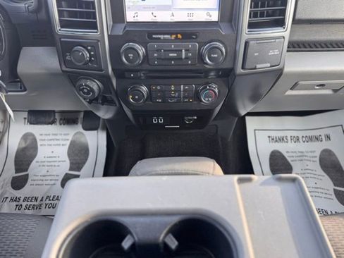 Used 2018 Ford F150 XLT w/ Equipment Group 302A Luxury image 17