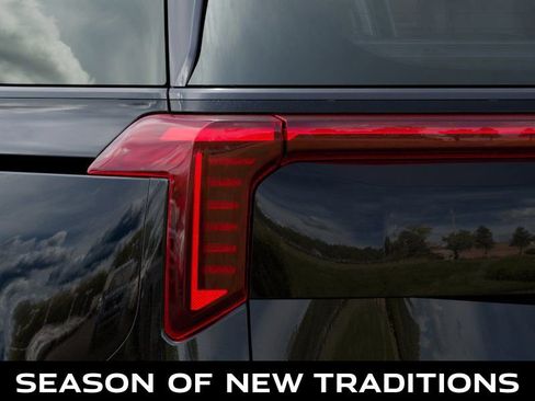 New 2025 Kia Carnival SX Prestige image 11