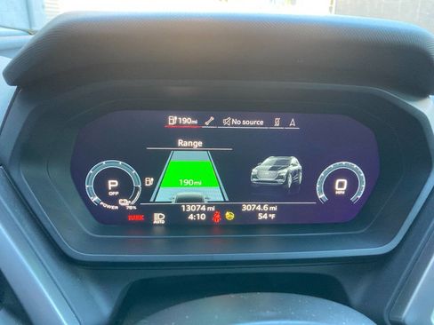 Used 2023 Audi Q4 e-tron Premium Plus w/ Premium Plus image 20