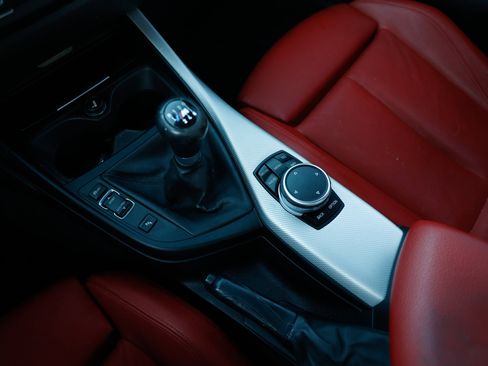 Used 2015 BMW M235i Coupe image 43