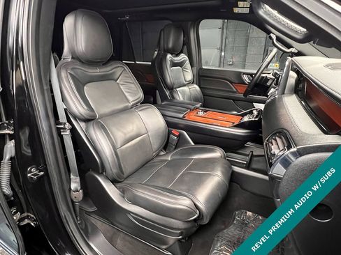 Used 2018 Lincoln Navigator Reserve w/ Technology Package image 4