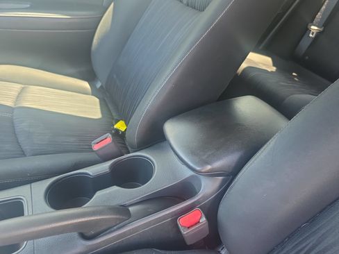 Used 2017 Nissan Sentra SV FWD image 20