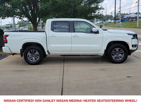 Certified 2025 Nissan Frontier SV w/ SV Convenience Package AWD/4WD image 2