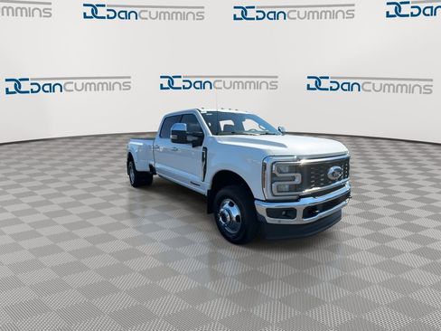 New 2026 Ford F350 Lariat AWD/4WD image 2
