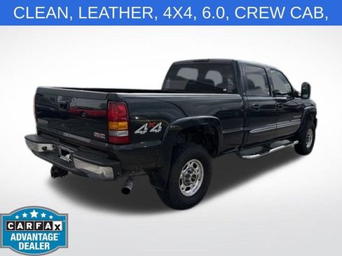 Used 2003 GMC Sierra 2500 SLT w/ SLT Preferred Equipment Group AWD/4WD image 4