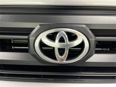 Used 2024 Toyota Tacoma SR image 29