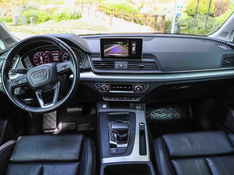 Used 2019 Audi Q5 2.0T Premium Plus w/ Premium Plus Package AWD/4WD image 17