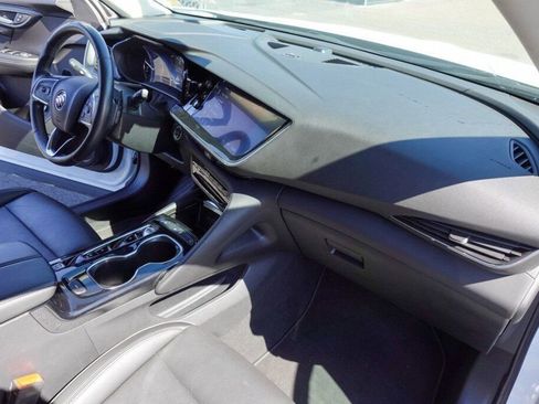 Used 2023 Buick Envision Essence image 15
