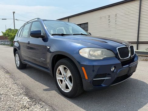 Used 2012 BMW X5 xDrive35i image 1