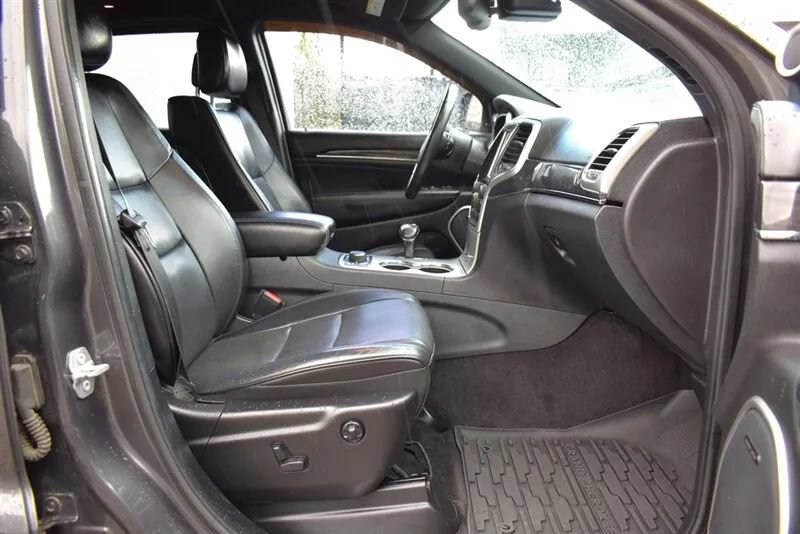 Used 2015 Jeep Grand Cherokee High Altitude AWD/4WD image 30