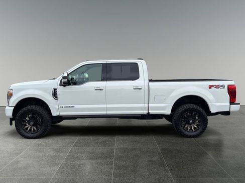 Used 2022 Ford F350 Platinum w/ FX4 Off-Road Package AWD/4WD image 4